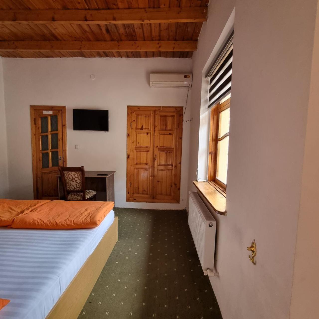 Sim-Sim Hostel & Backpackers Samarkand Exterior photo